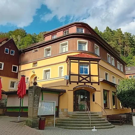 Seyfarthrooms - Zum Dorfladen - Zentrale Lage Mit Direkter Anbindung An Wanderwegenetz, Moderne Inneneinrichtung * 쿠로르트라텐