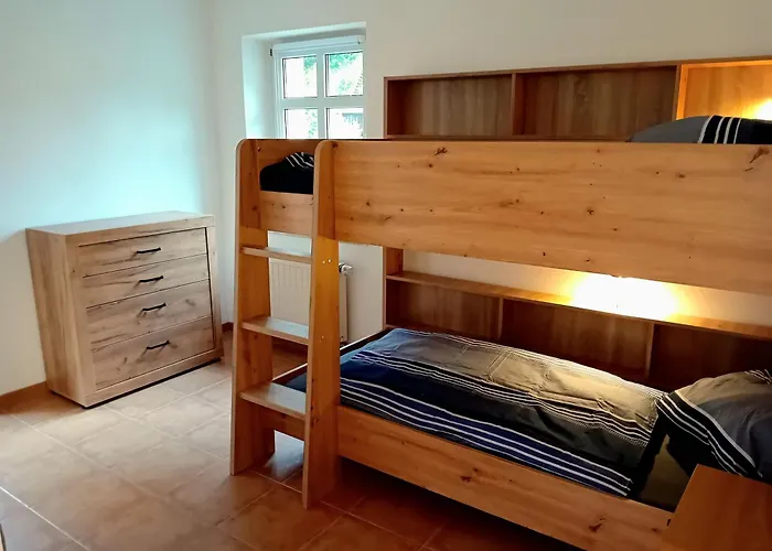 Seyfarthrooms - Zum Dorfladen - Zentrale Lage Mit Direkter Anbindung An Wanderwegenetz, Moderne Inneneinrichtung * Курорт-Ратен